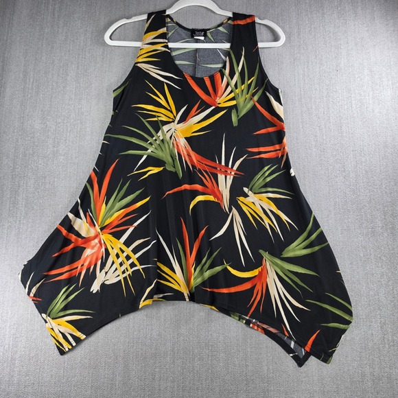 Jostar Tops - Jostar Tunic Top Women Small Black Floral Bird of Paradise Sharkbite Sleeveless